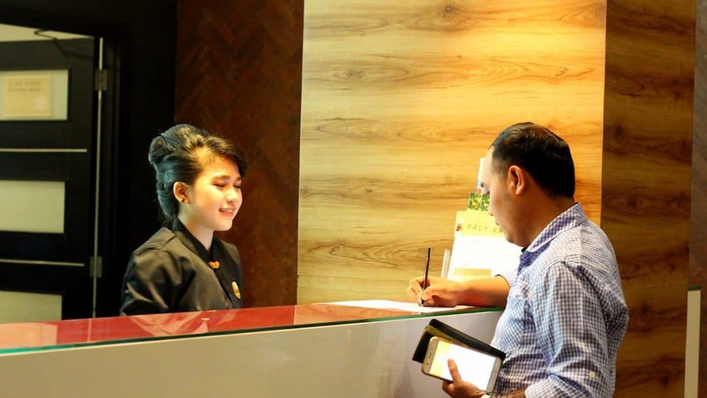 โรงแรมกัลยา บันดุง ภายนอก รูปภาพ